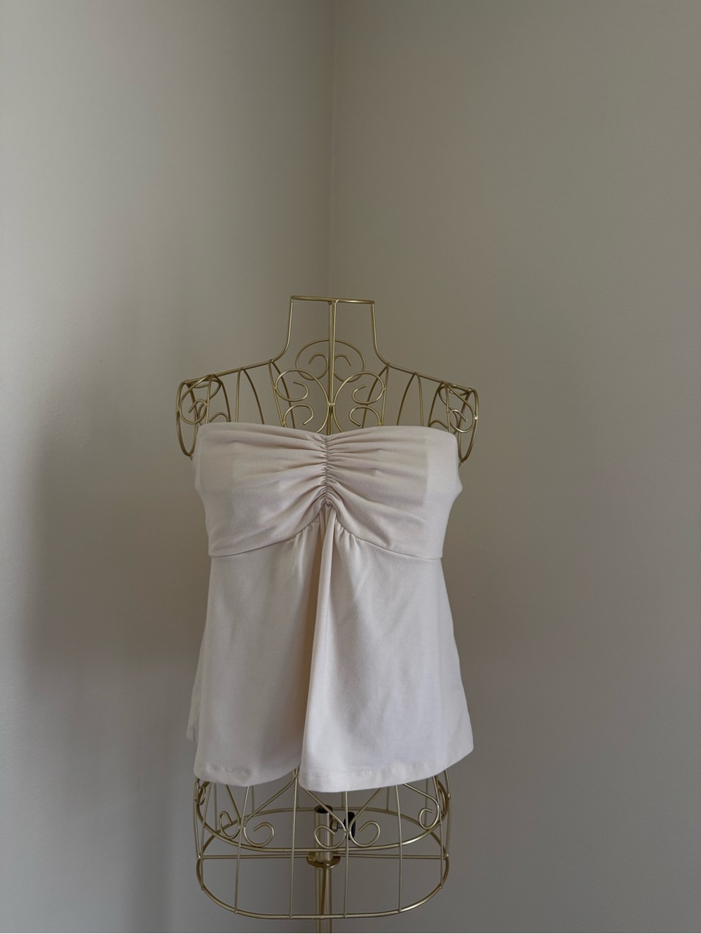 American Eagle Outfitters Cream Strapless Ruched Bust Top
